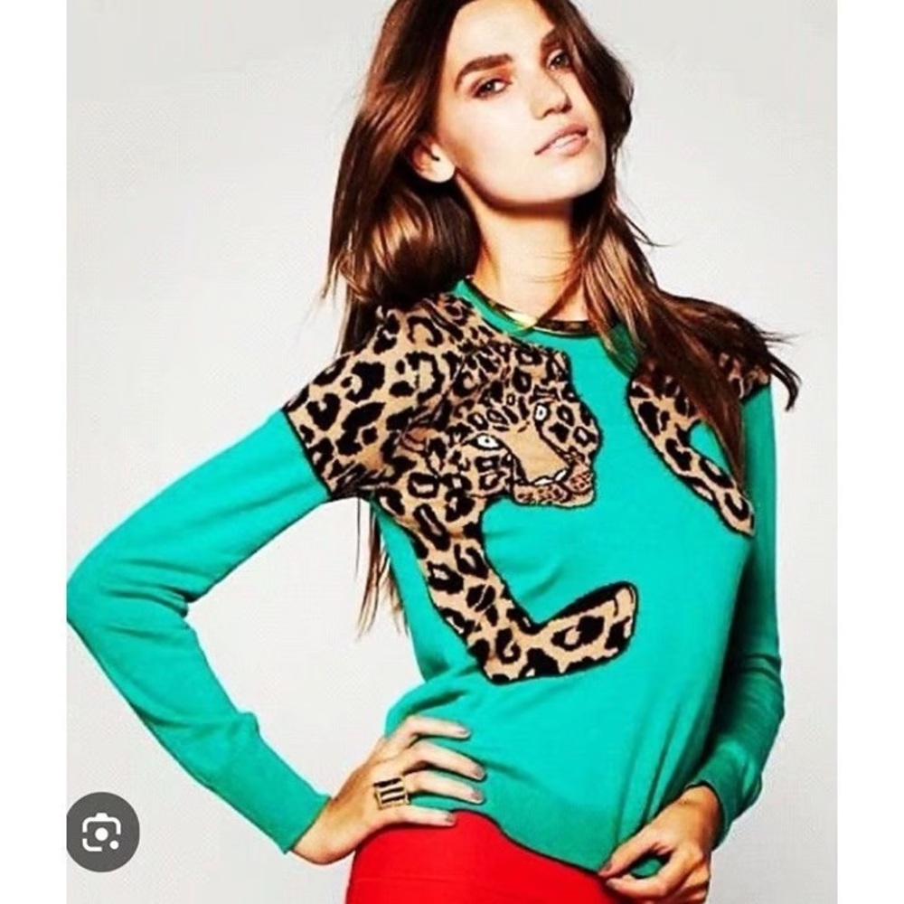 NWT BCBGMaxAzria Jaxin cheetah print emerald sweater - Picture 5 of 7